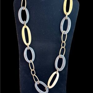 Chic Two-Tone Oval Link Necklace